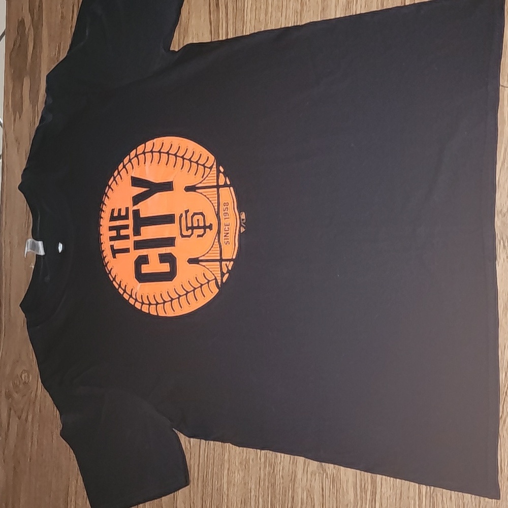 San Francisco Giants baseball black t shirt